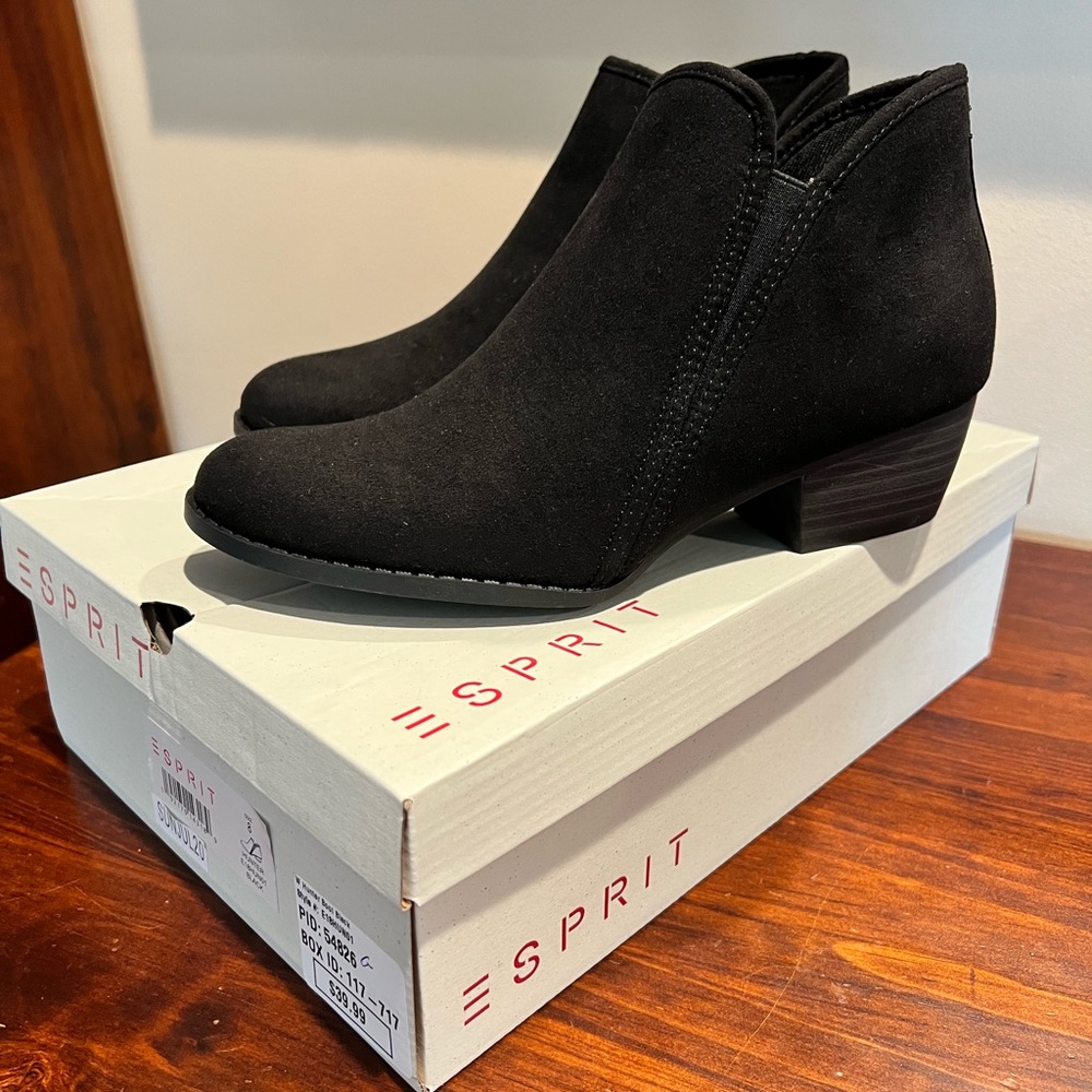 Womens Size 8 Black bootie by Esprit NEW